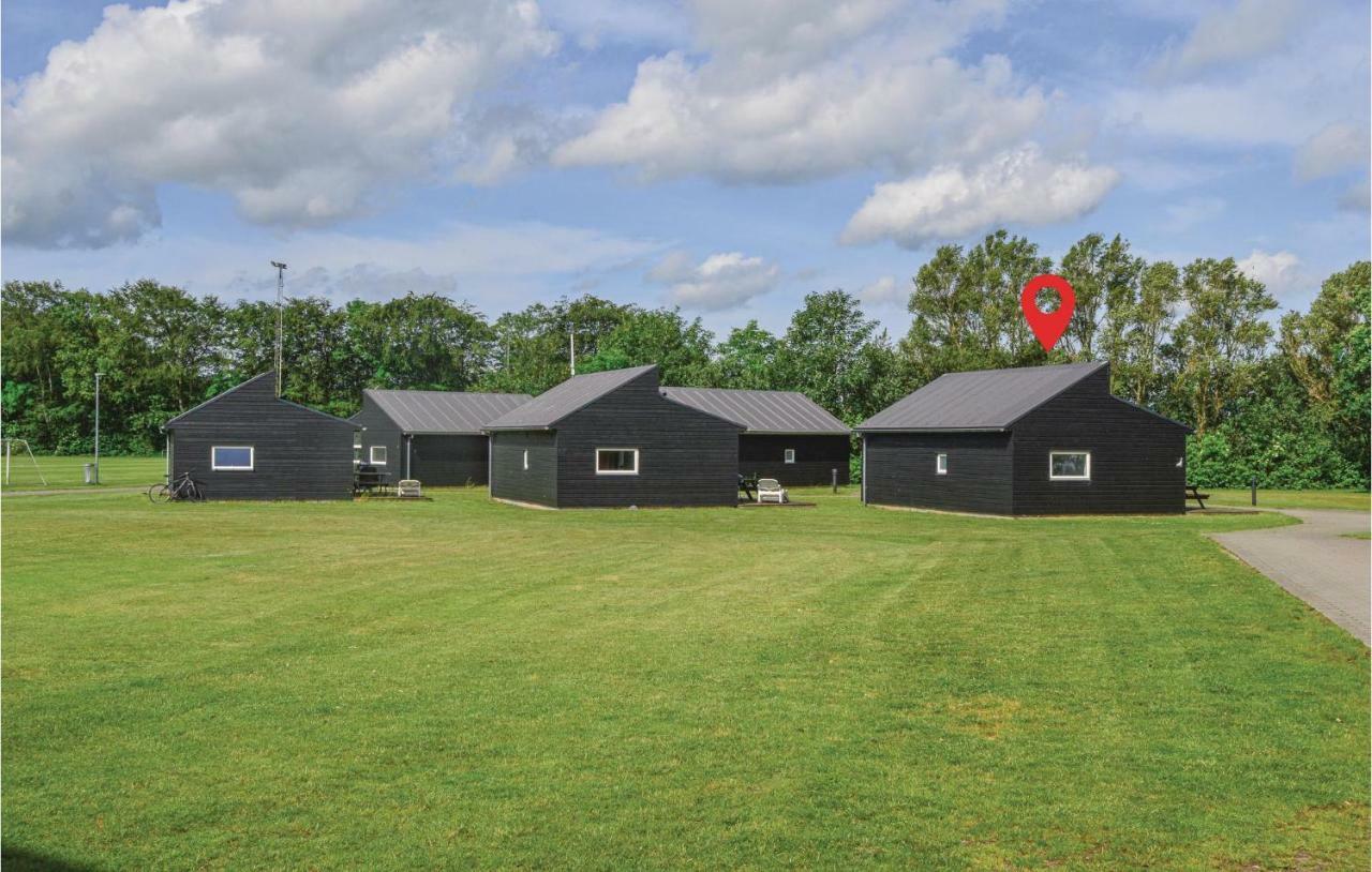 Awesome Home In Spjald With Wifi Exterior photo